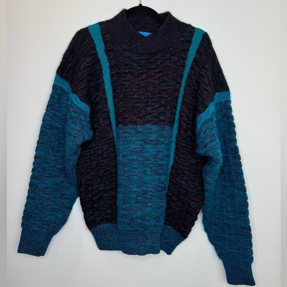 Vintage Other - Vintage blue and purple bubble texture chunky sweater knit size medium